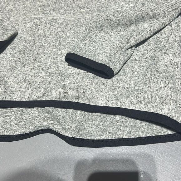 Nike Grey and Black Hoodie - Picture 4 of 7